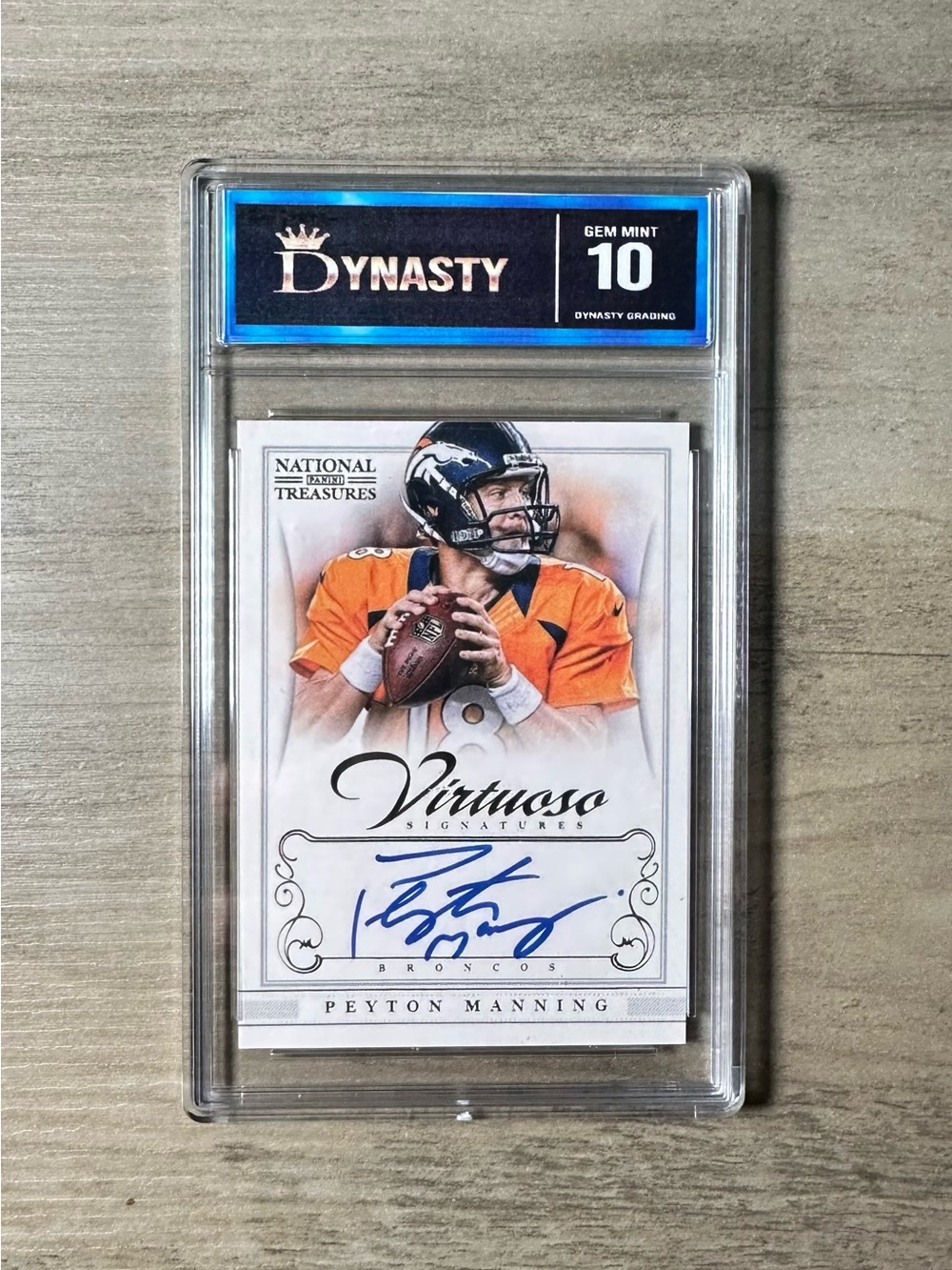 Peyton Manning Signed 2012 Panini Virtuoso #30 18/25 Gem Mint 10 Novelty Card.